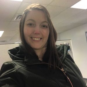 Meet your Posher, Courtnee